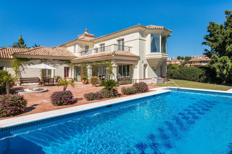 Foto ac9a5cc0-643d-4981-95f3-b8d6e6023e41. Casa con parcheggio piscina in Sotogrande alto Sotogrande