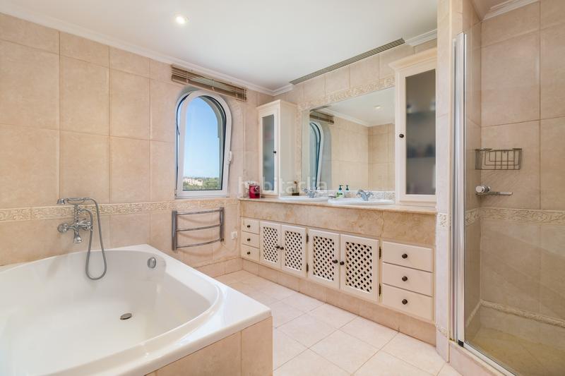 Foto bdb536ac-686a-456d-8491-fa153ad36ca2. Casa con parcheggio piscina in Sotogrande alto Sotogrande