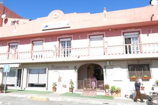 Edifici a San Enrique-Guadiaro-Pueblo Nuevo. Gran oportunidad de negocio  motel en pueblo nuevo de guadiaro c