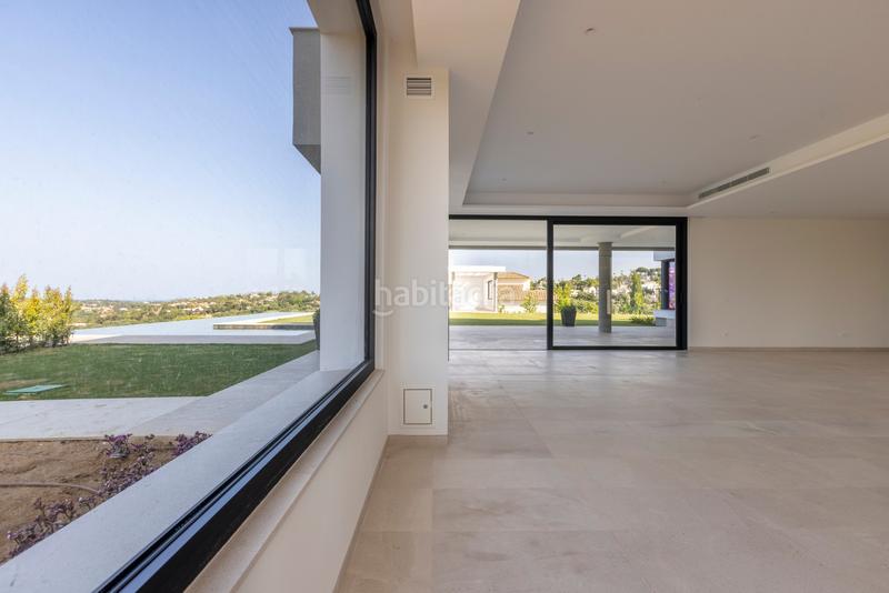 Foto 2c8714af-6e8a-438c-9430-f989e1020ffa. Haus mit parking pool in Sotogrande alto Sotogrande