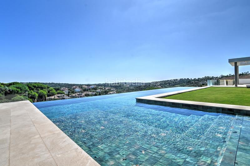 Foto 80fe9212-7cf6-497f-aafa-7b48c4063b94. Haus mit parking pool in Sotogrande alto Sotogrande