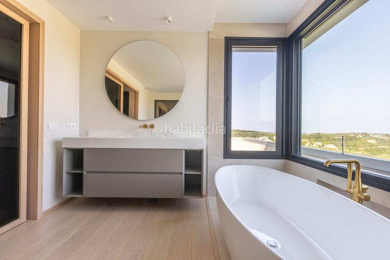 Foto ba1db5ac-bf84-444a-83cb-43bce4acc90c. Haus mit parking pool in Sotogrande alto Sotogrande