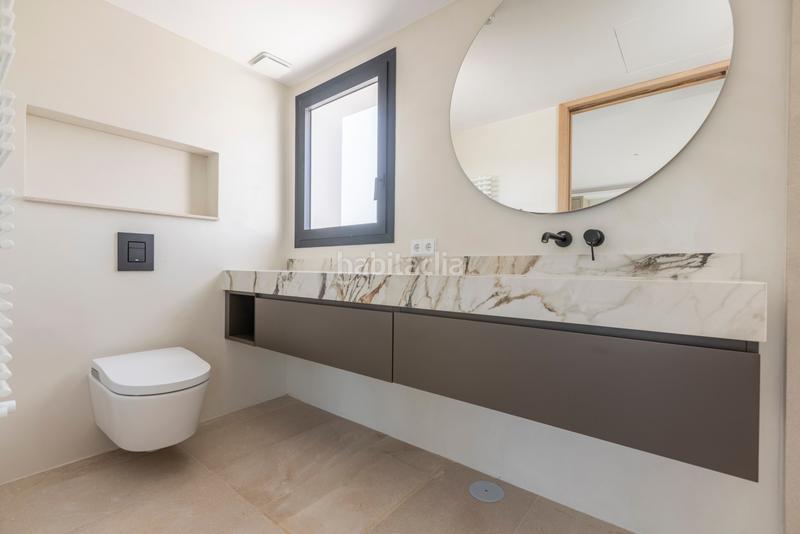 Foto e7e45db5-a007-4fa0-aadf-e81df1c1c9d4. Haus mit parking pool in Sotogrande alto Sotogrande