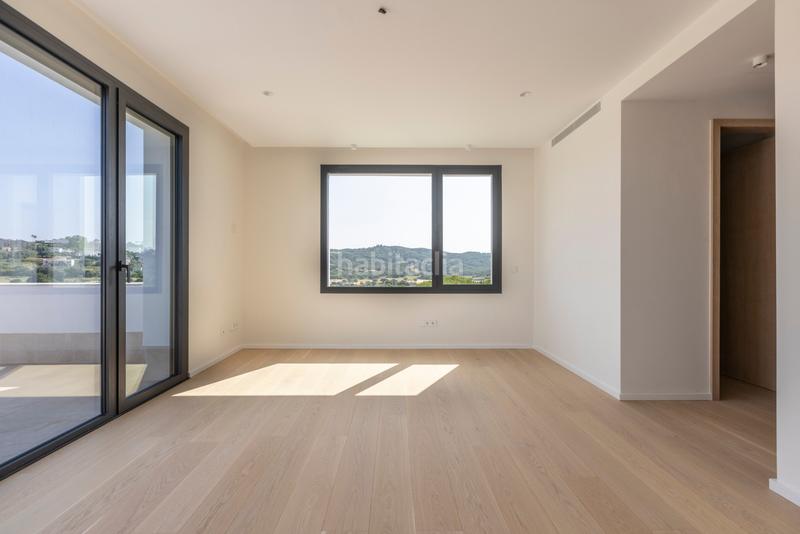 Foto 1507b810-f5be-4740-a518-3611ba3de5c9. House with parking pool in Sotogrande alto Sotogrande