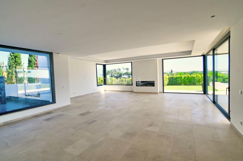 Foto 681d07a3-e6e5-48f3-9f9d-2a8af2835daa. Maison avec parking piscine dans Sotogrande alto Sotogrande