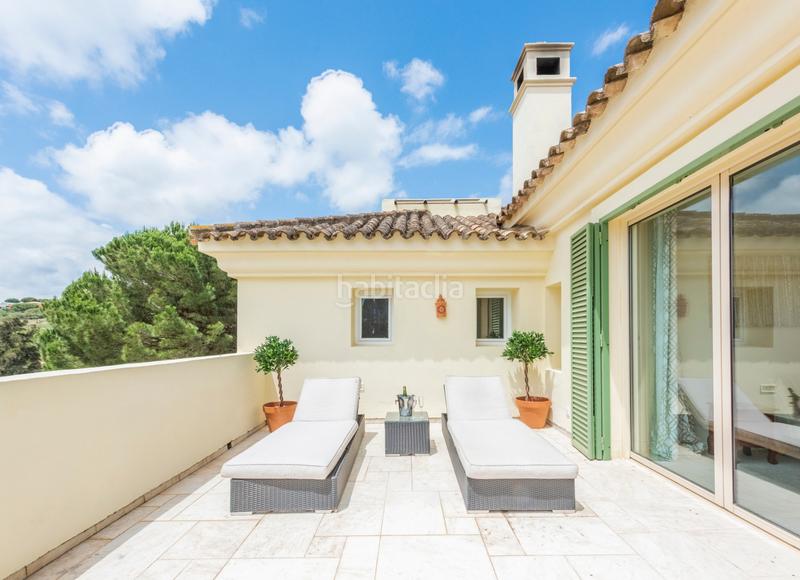 Foto 5f0fbfac-6bd2-46f9-bf5e-fb87d704270e. Casa con parcheggio piscina in Sotogrande alto Sotogrande