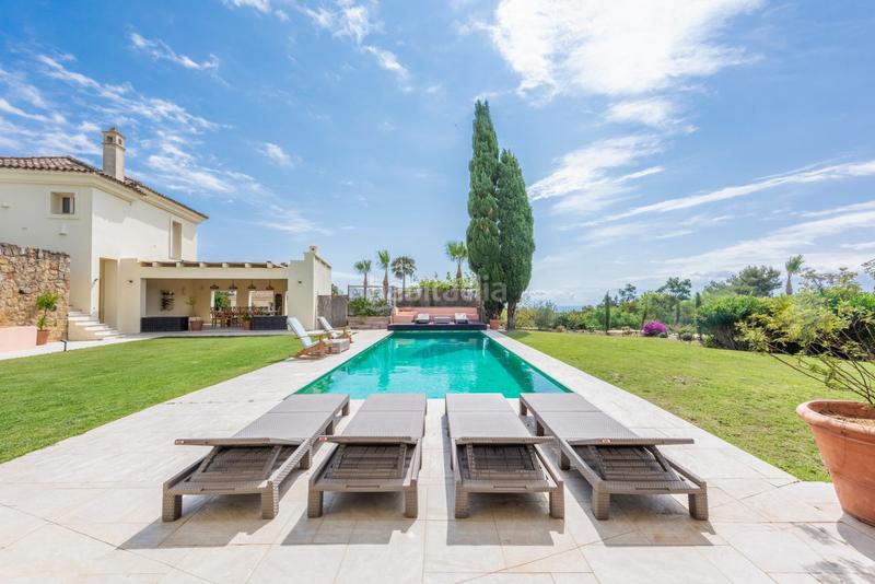 Foto c0a863a2-720a-407e-8753-93fd182c1a1f. Casa con parcheggio piscina in Sotogrande alto Sotogrande