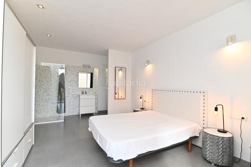 Foto 2c96166e-72b9-40ea-b79b-9663869a4a81. Casa estupenda villa con piscina y licencia turistica entre Jesús y cap martinet en Santa Eulària