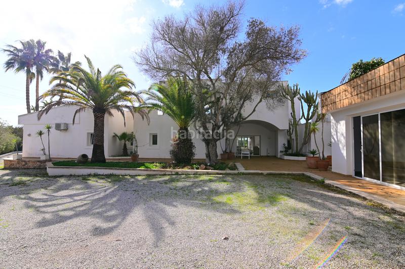 Foto d075989a-561f-4808-a5f9-5a59a2affd85. Casa estupenda villa con piscina y licencia turistica entre Jesús y cap martinet en Santa Eulària