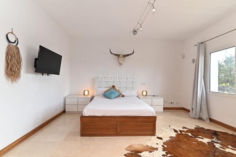 Foto dff726c8-c374-423c-9346-a790d8daf814. Casa estupenda villa con piscina y licencia turistica entre Jesús y cap martinet en Santa Eulària