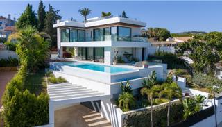 Haus in Marbesa. Villa en marbella este
