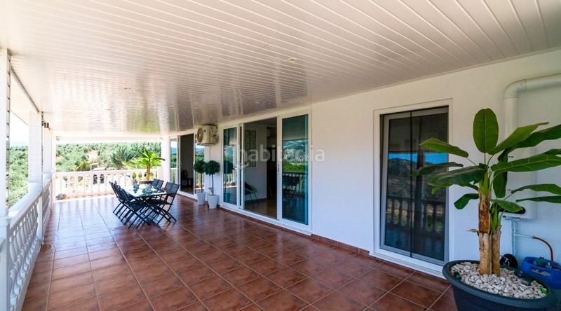 Foto b3bffd5c-d217-4ca6-b78d-0ac5de7dd2e3. Mas avec parking piscine dans Iznájar