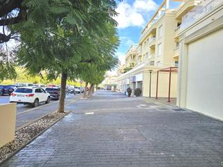 Local Comercial a Mijas Golf. Locales comerciales de 105m2 en la cala hills  prime location