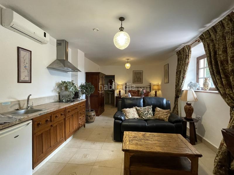 Foto e11a012a-e195-4604-946c-b0ece5313f4a. Masia amb aparcament piscina a Mollina