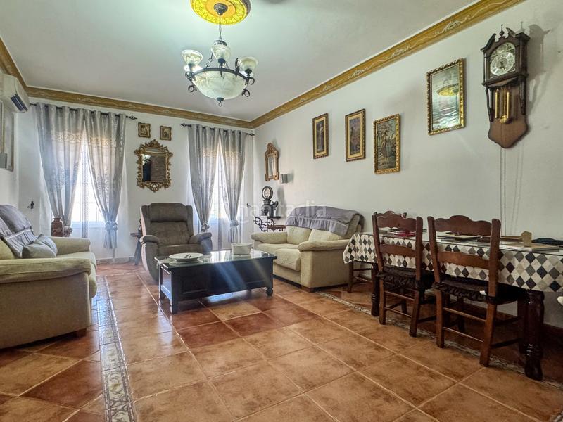 Foto 4c707d2c-91f5-4447-967c-8aa4e36f21f3. Casa adosada 4 dormitorios casa con gran terraza privada en Humilladero