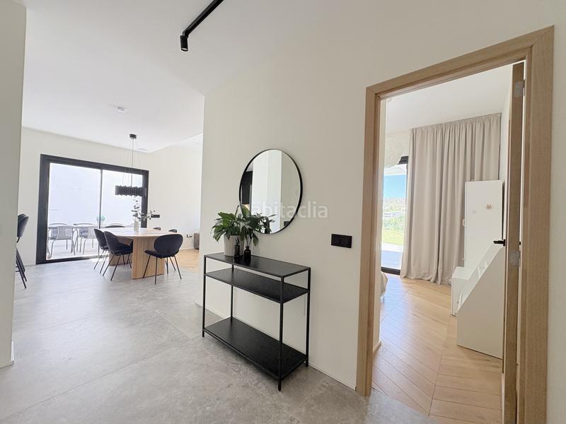 Foto 54f5e4a3-5292-48a1-8792-236d7e216f01. Casa amb aparcament piscina a Benahavís pueblo Benahavís