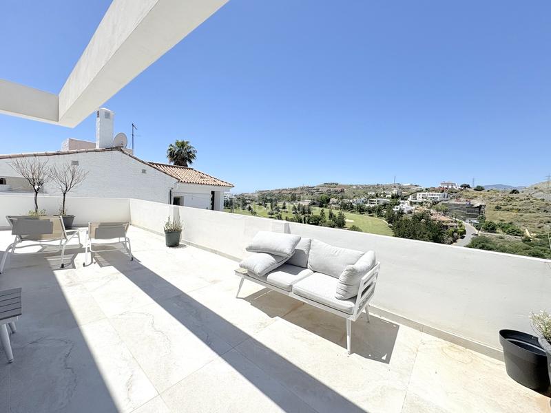 Foto d637f053-3f59-4d48-a2d0-bb0bed4380cb. Casa amb aparcament piscina a Benahavís pueblo Benahavís