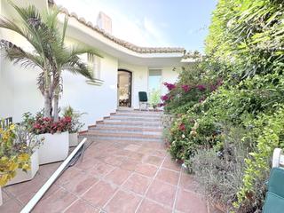 Lloguer Casa a Calahonda. Elegante y moderno villa de 3 dormitorios en calahonda  paz, pri