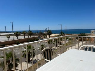 Piso en Ejido centro. Excepcional apartamento en primera lnea de playa en venta en ba