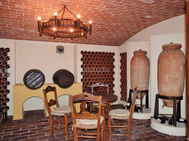 Foto dcc4422d-3e13-4d8a-b503-bfe6d290d3eb. Chalet con riscaldamento parcheggio piscina in Roquetas pueblo Roquetas de Mar