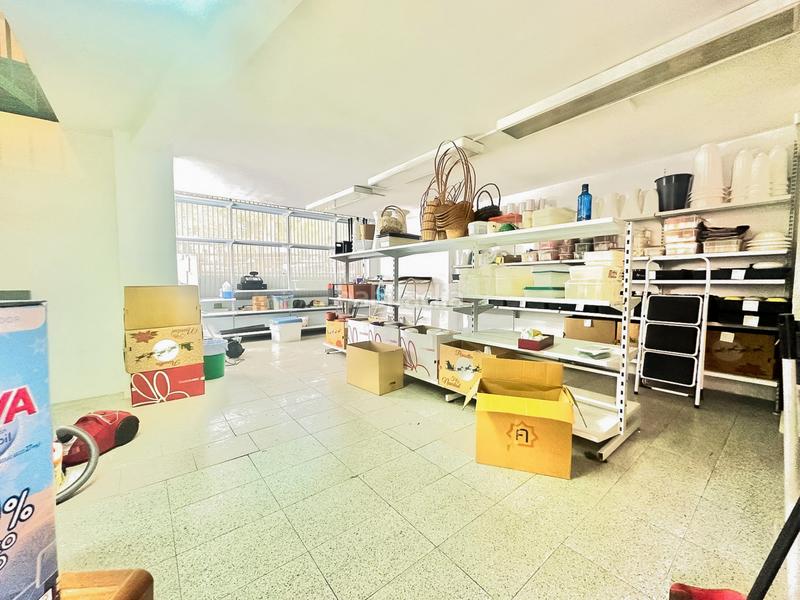 Foto 69f00ac9-2870-49bb-9360-e41f3ecadcbf. Local comercial a Torrecilla - La Cañada Marbella