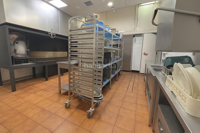 Foto 179cf1ce-25d8-4d7d-a738-c5dc42386a97. Alquiler local comercial oportunidad única de traspaso!restaurante con encanto y estilo propio en Benalmádena