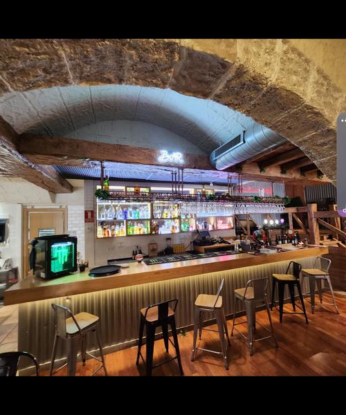 Foto 6838c026-ec04-4b01-9614-a69f710a6d07. Alquiler local comercial oportunidad única de traspaso!restaurante con encanto y estilo propio en Benalmádena