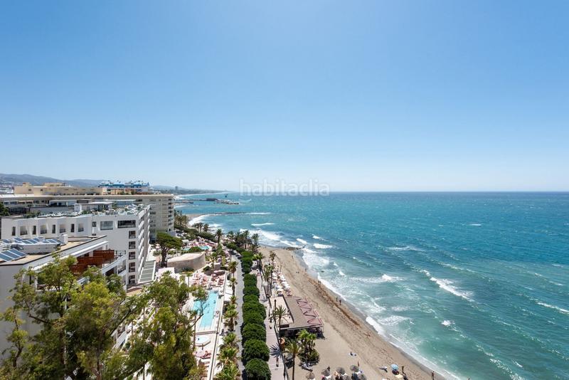 Foto 23974fe1-47d4-414f-bcae-4c179e0a4346. Apartamento  totalmente renovado frente a la playa con impresionantes vistas al mar centro en Marbella