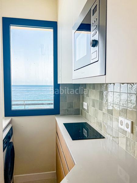 Foto 2c36a34f-50e5-4d79-9b6e-2d3432cf4496. Apartamento  totalmente renovado frente a la playa con impresionantes vistas al mar centro en Marbella
