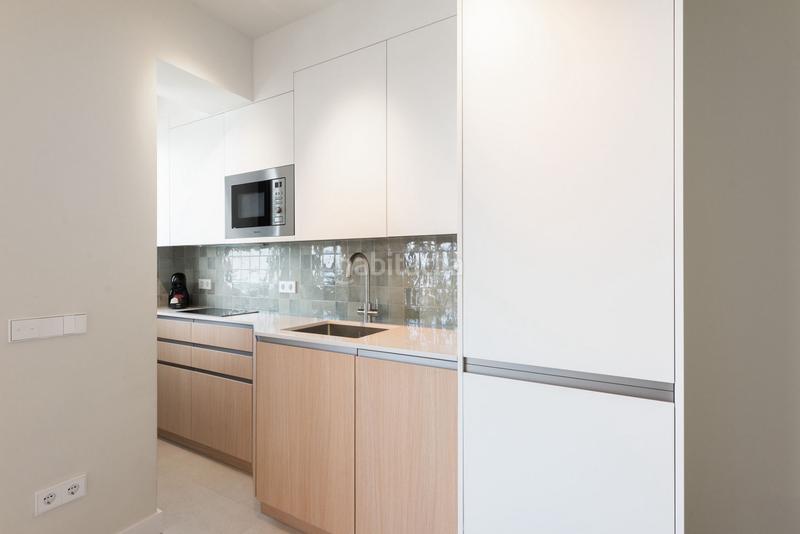Foto 65ddef18-38e0-4695-b43f-e6b16ebaf864. Apartamento  totalmente renovado frente a la playa con impresionantes vistas al mar centro en Marbella