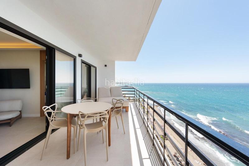 Foto 93ae052c-1fbd-4d24-acef-8eaab6c620a6. Apartamento  totalmente renovado frente a la playa con impresionantes vistas al mar centro en Marbella