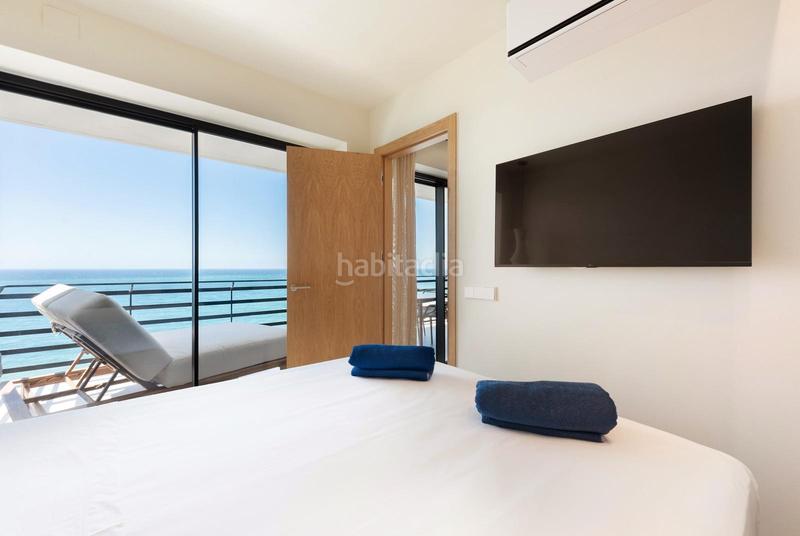 Foto 9d98161d-b88f-46f0-8afa-88d7b1ce9a7f. Apartamento  totalmente renovado frente a la playa con impresionantes vistas al mar centro en Marbella