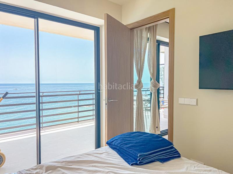 Foto 9eabcb29-0350-4e28-af45-fb098216eaca. Apartamento  totalmente renovado frente a la playa con impresionantes vistas al mar centro en Marbella