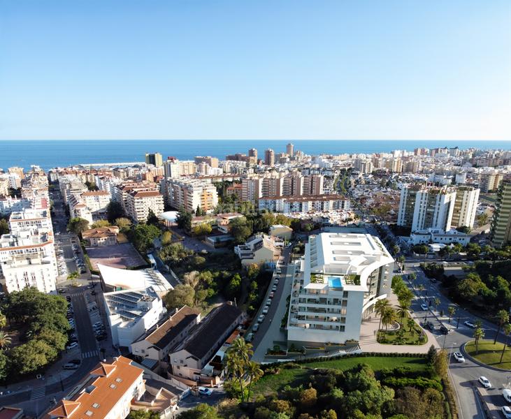 Foto 122acc98-b406-4a0e-ae80-653df6a59d68. Apartamento modern living meets coastal charm en el corazón en Fuengirola