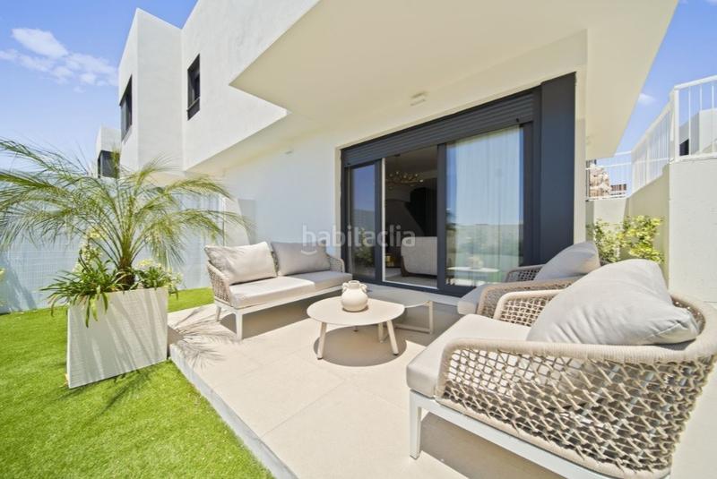 Foto 130cbea3-7c61-453d-96fb-e534cbd5f144. Casa aparellada amb calefacció aparcament piscina a Mijas