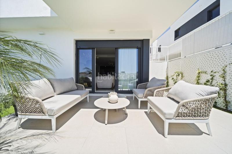 Foto ae28c441-4efe-42d0-b133-d1f45ba73ace. Casa aparellada amb calefacció aparcament piscina a Mijas