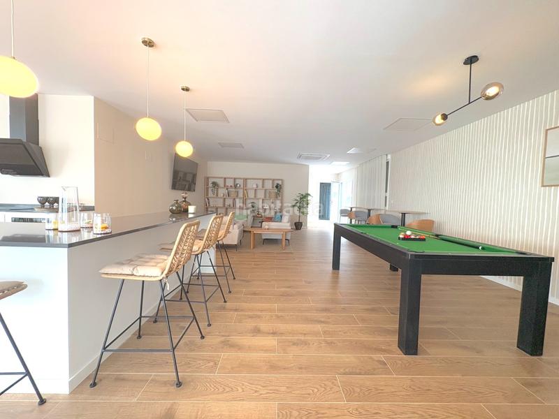 Foto f2b17664-cd0b-4fda-ac96-01f241db0384. Casa aparellada amb calefacció aparcament piscina a Mijas