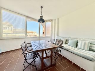 Piccolo appartamento in Riviera del Sol. Espacioso apartamento de 2 dormitorios con vistas parciales al m