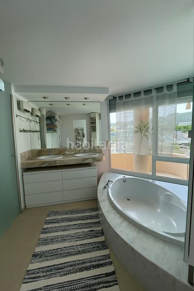 Foto 4ab715b6-f5cb-4571-9e46-c78c10ccb242. Alquiler apartamento  moderno de 3 dormitorios en can misses larga duración en Ibiza