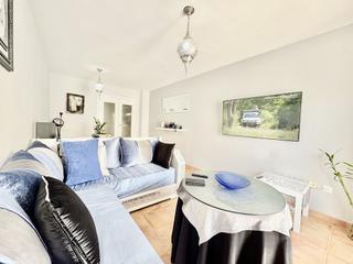 Apartament a Los Árboles. Exclusividad! luminoso y limpio apartamento de 3 dormitorios con