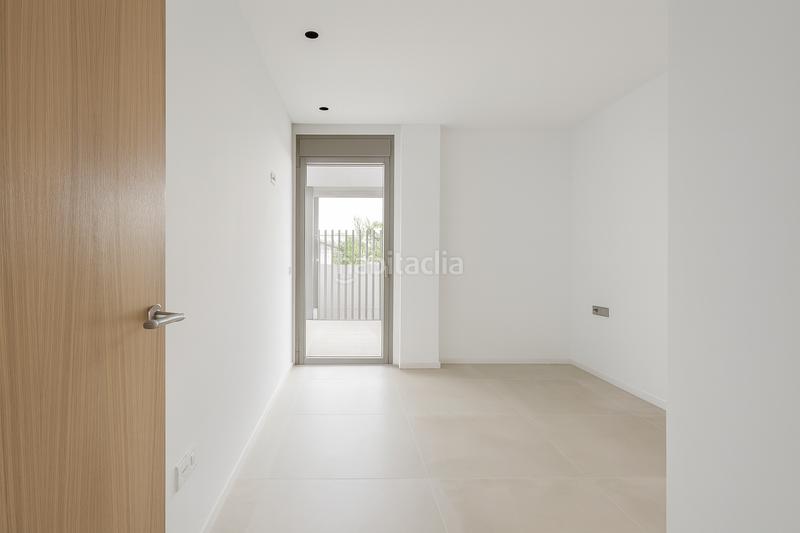 Foto b373749c-0fbf-4b7c-a5c0-622ada0144fb. Lloguer planta baixa amb aparcament piscina a S´Eixample-Can Misses Ibiza