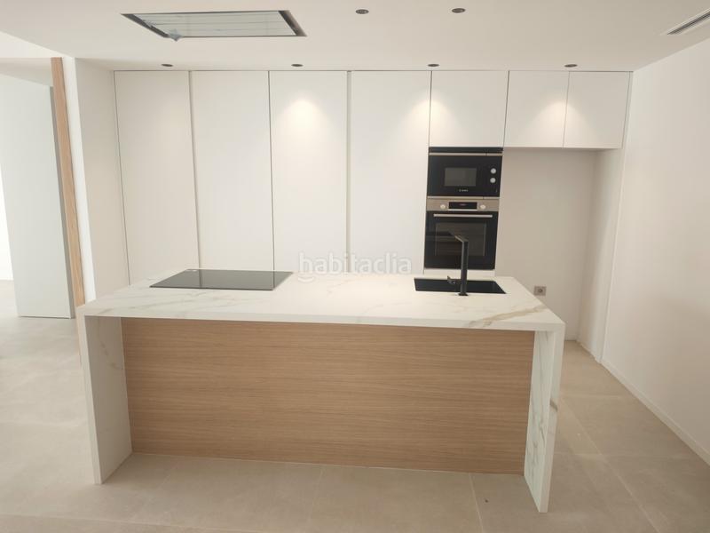 Foto f01071cc-4abf-47e6-bd46-986d66b281c5. Location rez-de-chaussée avec parking piscine dans S´Eixample-Can Misses Ibiza