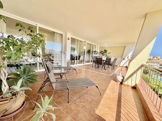 Apartament a Riviera del Sol. Apartamento espacioso y luminoso en comunidad exclusiva con vist