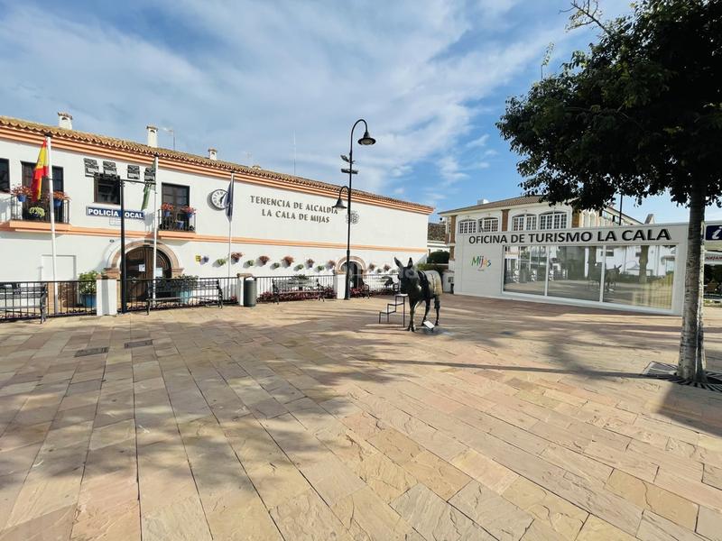 Foto c20a984f-f2ab-40c4-b830-04e1adbeb671. Affitto locale commerciale in la cala Mijas Mijas