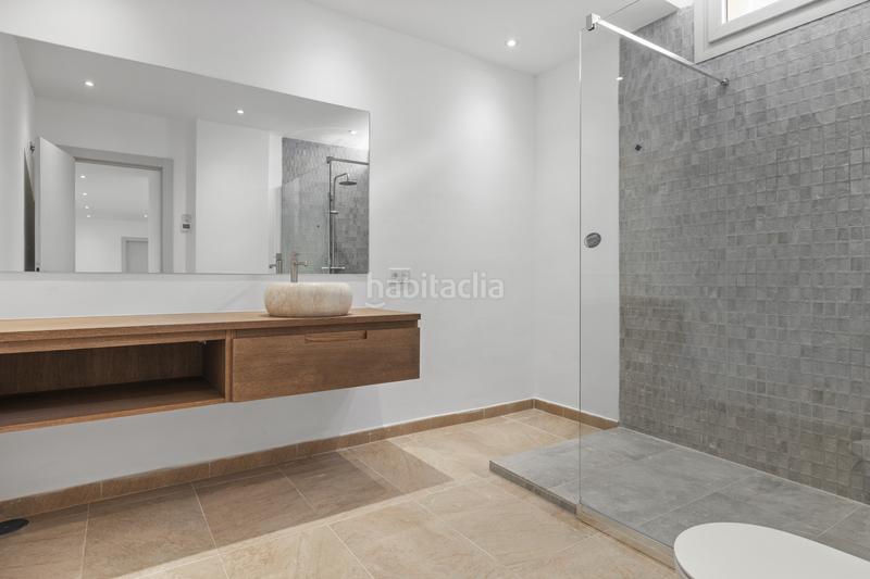 Foto 820a0527-c76a-4376-b690-498bfe8fb49f. Casa con parcheggio piscina in San Pedro de Alcántara Pueblo Marbella