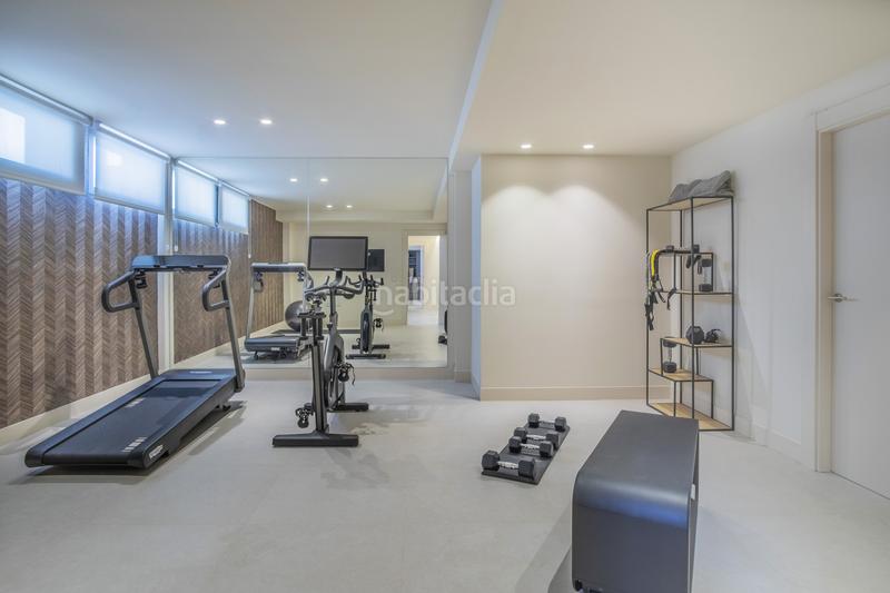 Foto bc38db31-fb59-4c7c-a43e-7dd2499109e8. Haus mit parking pool in El Velerín Estepona