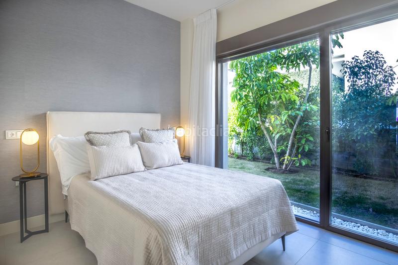 Foto fcbde216-0af5-4917-ac97-53575ab83a42. Haus mit parking pool in El Velerín Estepona