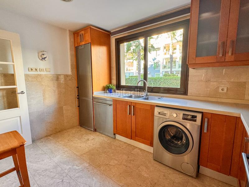 Foto 00460810-162d-4479-ab57-3e68b3f2d6bd. Piano terra con parcheggio piscina in puerto de Sotogrande-la marina Sotogrande