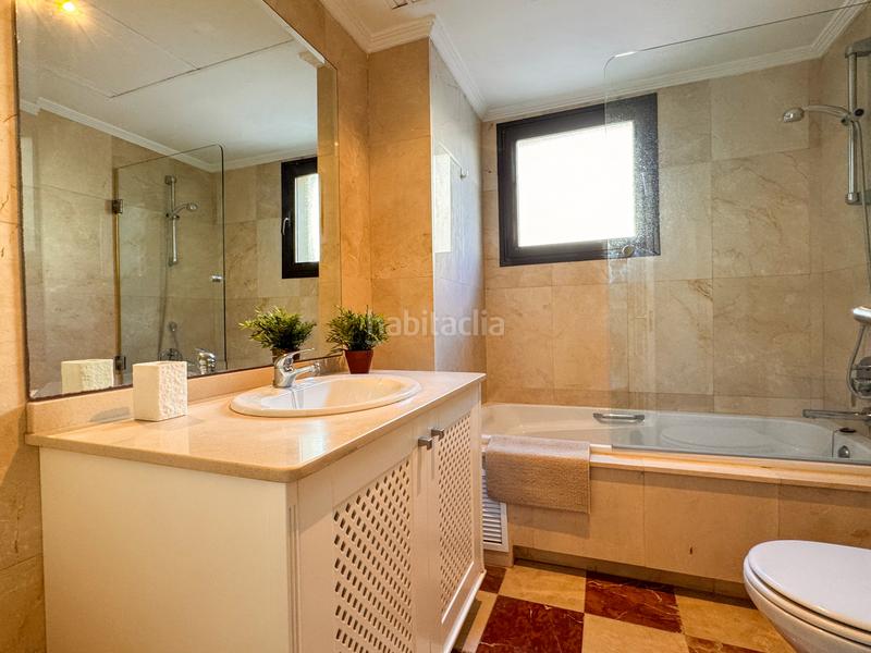 Foto 8388ca28-9f3a-4888-9a3c-c39ae367795d. Piano terra con parcheggio piscina in puerto de Sotogrande-la marina Sotogrande