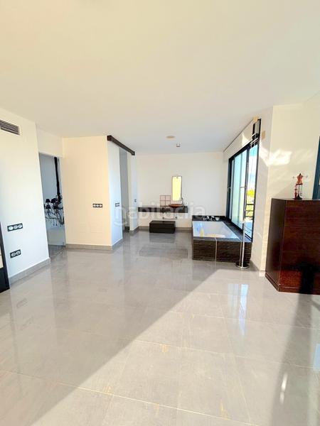 Foto 14ad1243-02bf-420e-8d46-8206d71c7c68. Location maison avec parking piscine dans Hipódromo - Cerrado del Águila Mijas